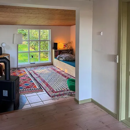 With Field Views & Fanefjord Charm 度假居