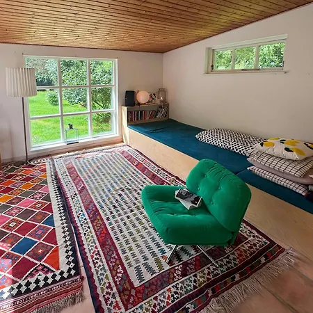 With Field Views & Fanefjord Charm 度假居 *