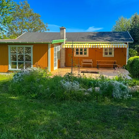 度假居 With Field Views & Fanefjord Charm