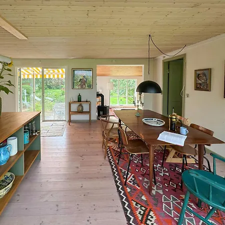 Feriehus With Field Views & Fanefjord Charm