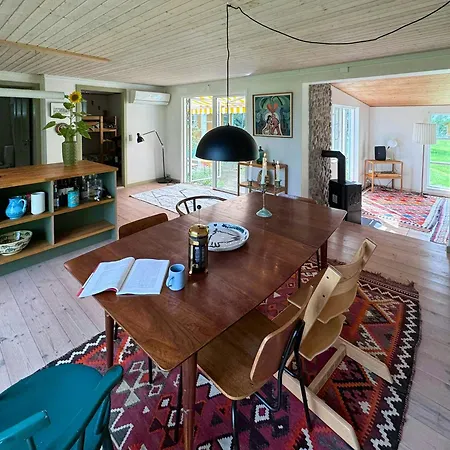 With Field Views & Fanefjord Charm Feriehus